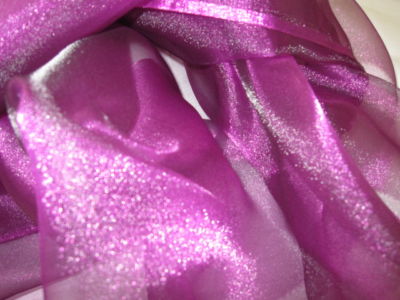 CRYSTAL ORGANZA in DUNKEL FLIEDER Stoff METERWARE NEU 