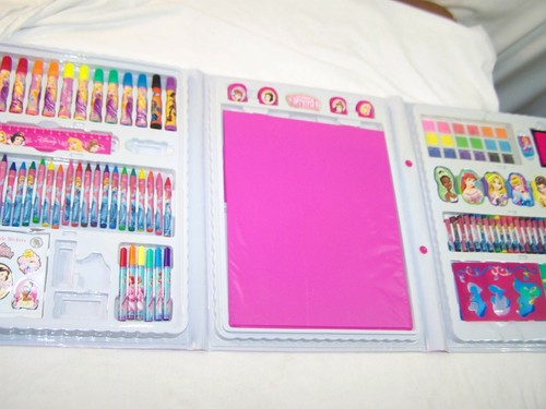 Disney princess artistic studios 2034WM 