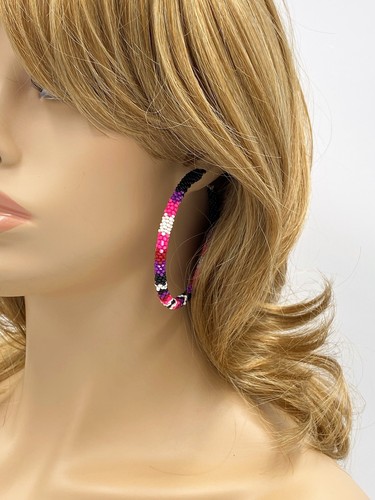 Handmade Beaded Black Pink 3 inch Lever back Hoop Earrings (Black Pink) - Picture 3 of 4