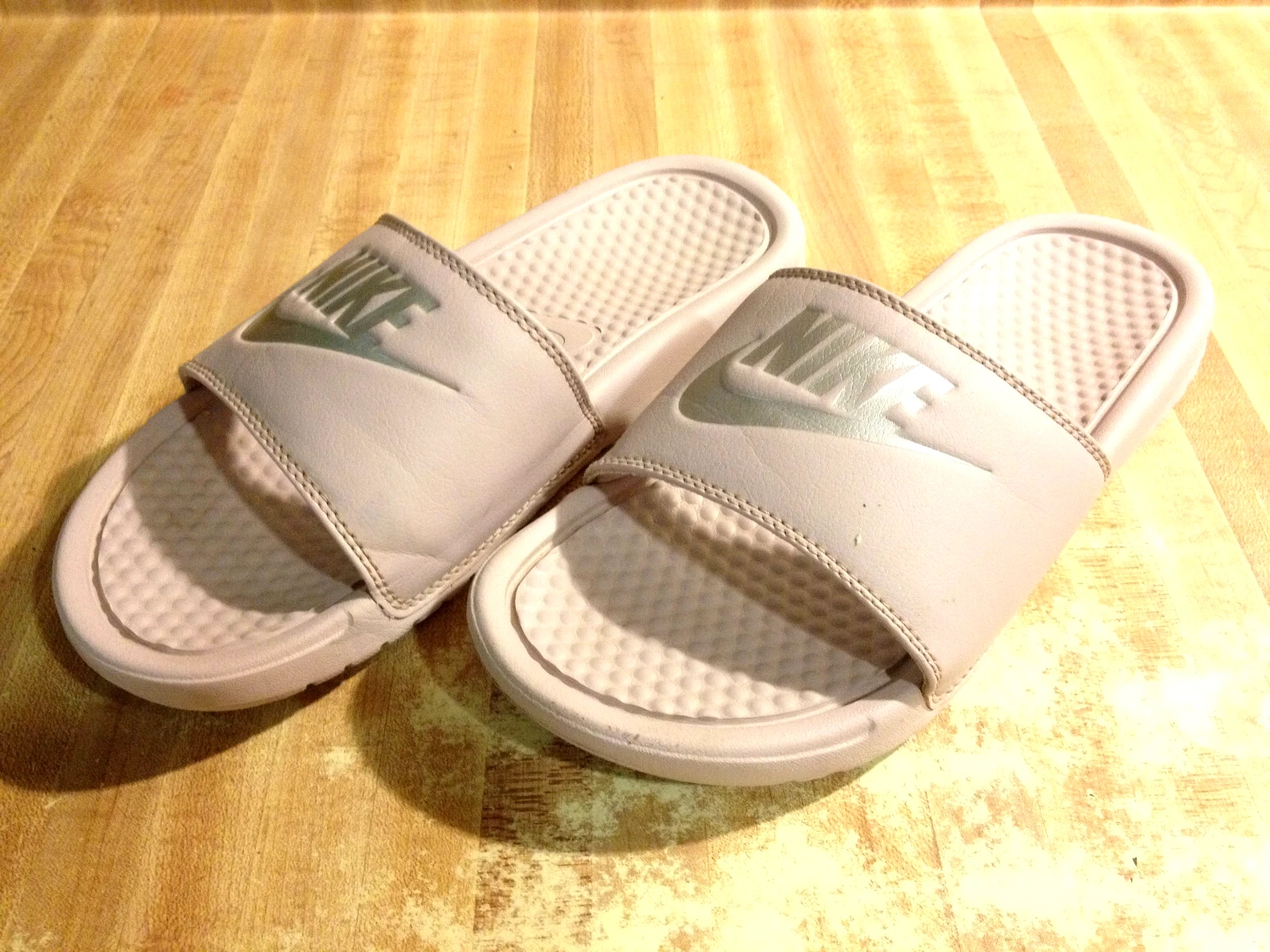 Sandali slip on Nike donna 8M Benassi JDI rosa rosa viola malva argento