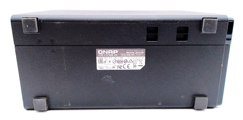 NAS de bureau QNAP TS-251+ 2 baies : 8 Go de RAM, 2 disques durs 4 To, micrologiciel mis à jour - Photo 7/7