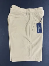 NWT MEN'S HARLESTONS SHORTS - KHAKI - SIZE 33