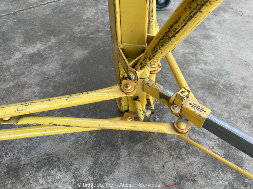 Panel Lift Portable Drywall Sheetrock Jack Panel Material Hoist Tool