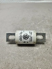 USED BUSSMANN Semiconductor Fuse 300A 500V FWH-300A