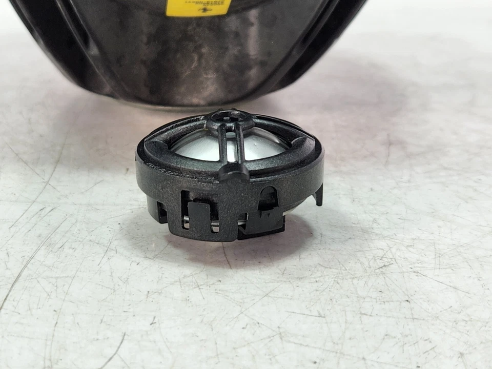 ✅ Altavoz woofer sistema de audio delantero derecho del lado del pasajero 11-16 OEM Ferrari FF Foto 4 de 4