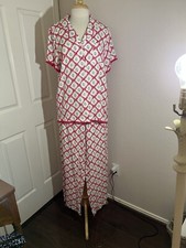 NWT PINK PRINT PJ SET. Size M. New With Tags