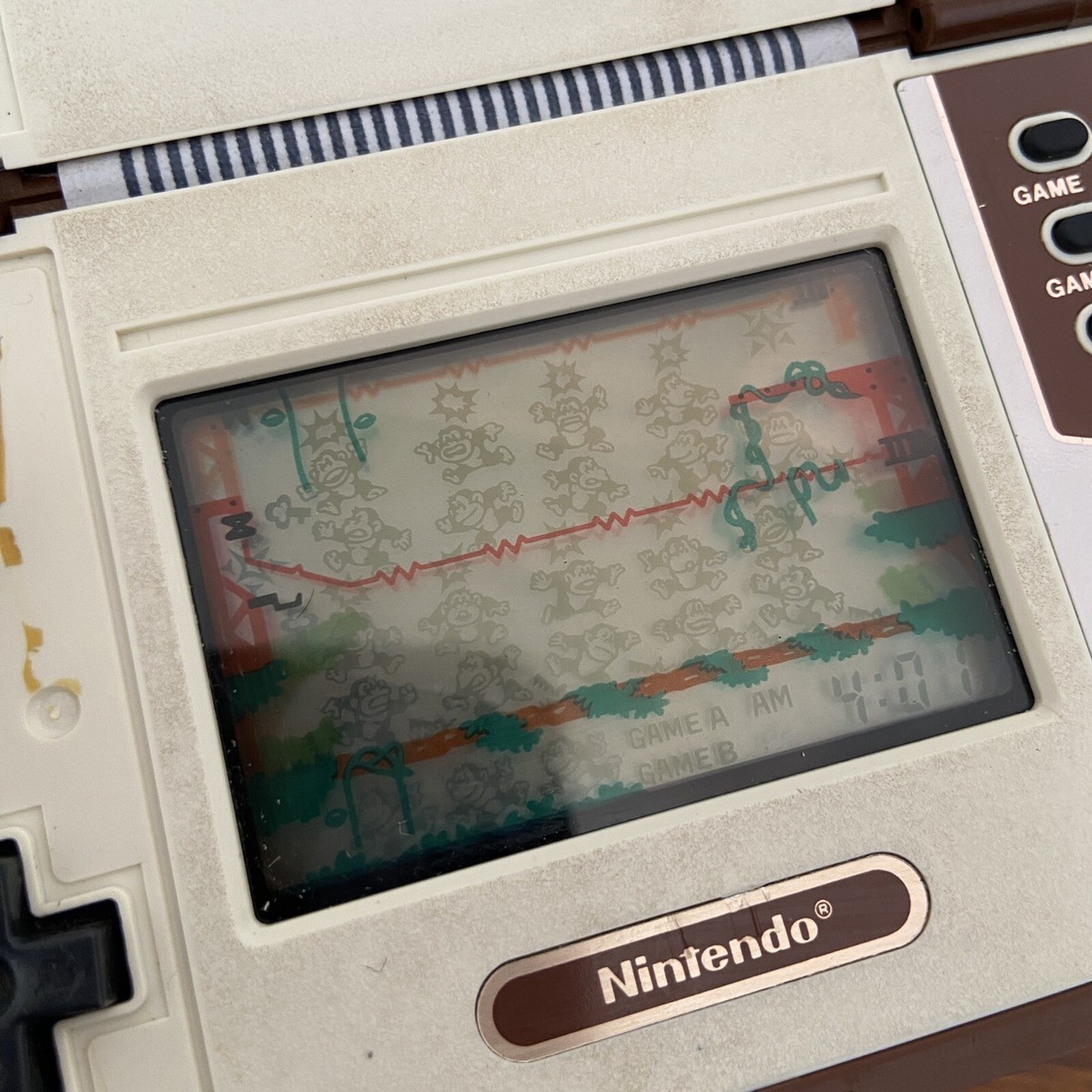 Vintage 1983 Nintendo Handheld Electronic Game & Watch Original