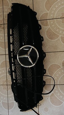 2017-2020 MERCEDES BENZ E CLASS E300 SPORT 213 TYPE UPPER GRILLE w/o camera OEM