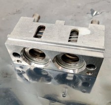 Agilent G1311-60002 HPLC Pump Plunger Housing. Working