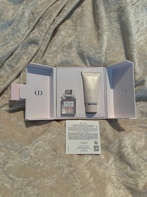 Miss Dior blooming bouquet kit
