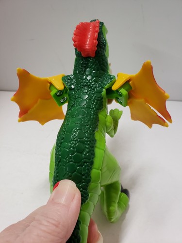 MATTEL IMAGINEXT JURASSIC WORLD DILOPHOSAURUS DINOSAUR FIGURE UNIVERSAL STUDIOS - Picture 6 of 9