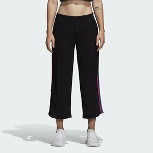 capri track pants