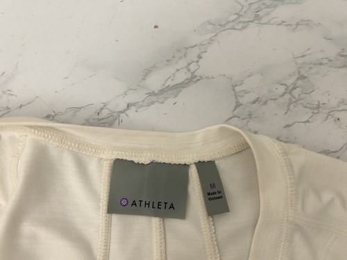 Athleta Women’s Sleeveless 1/4 Zip Top Sz M Ivory Media Pocket Workout Shirt M - Picture 6 of 6