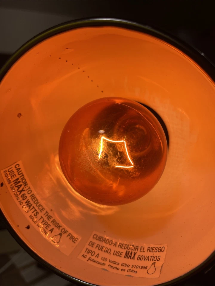 new AMBER orange 25w PARTY sign service LIGHT BULB 25 watt A19 regular HALLOWEEN - Image 2 of 2