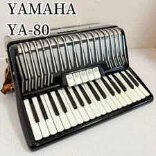 YAMAHA YA-80 Black Accordion 34 Keys 80 Bass Buttons Working Japan Made 