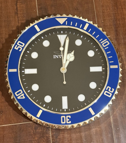 Invicta Pro Diver Wall Clock 12” Blue Black, Smooth Sweep (no ticking) NEW w/box