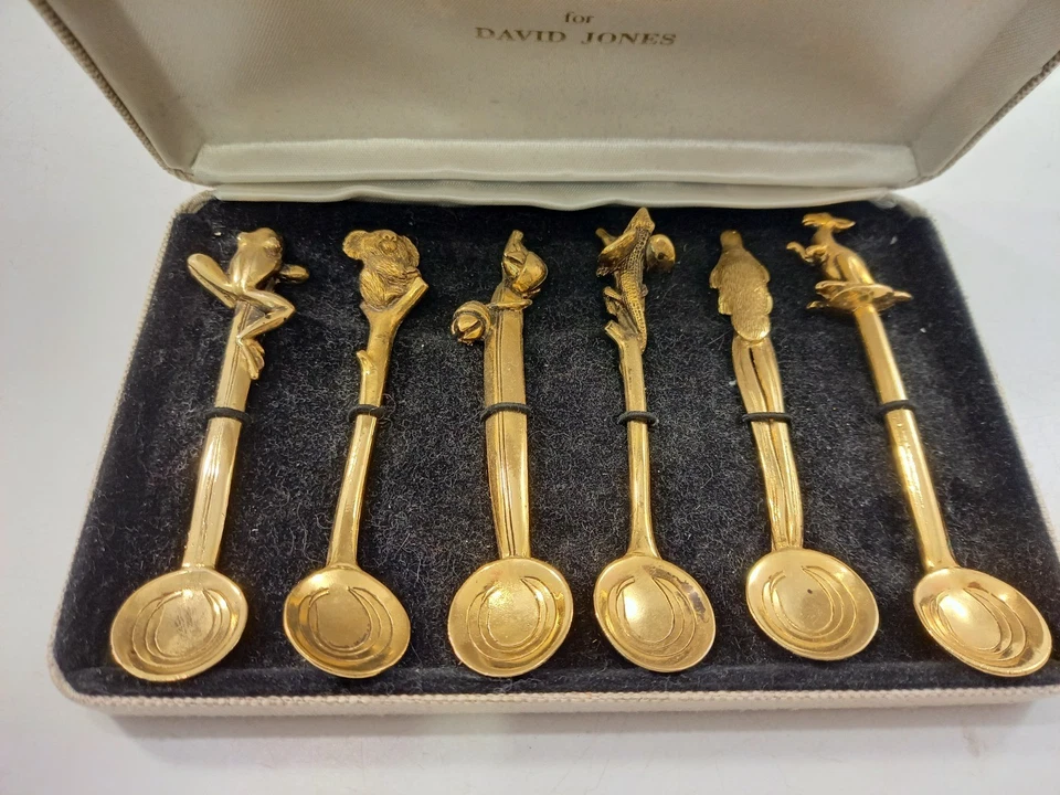 David Jones Gold Plated Spoons Set of 6 Animal Design Frog Koala Platypus Boxed - Image 2 of 4