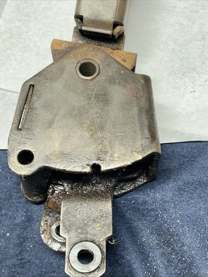 OEM GM Camaro ITM 4 Speed Shifter with Handle - Image 4 of 4