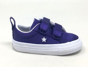 white converse baby size 4