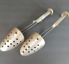 Vintage EKCO Hammered Metal Shoe Tree Shapers Stretchers Adjust Pair