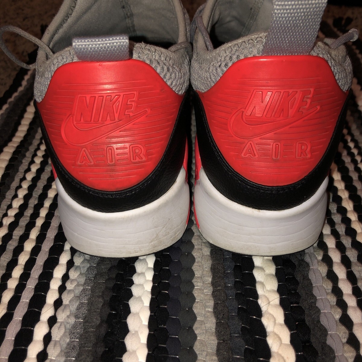 nike air max 90 ez wolf grey bright crimson