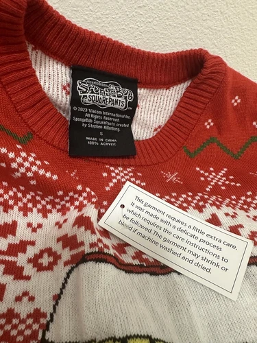 NWT SpongeBob Red Ugly Christmas Sweater Men’s Size Small