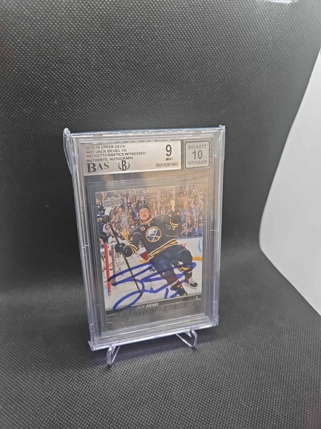 2015-16 Upper Deck - Young Guns Jack Eichel #451 (RC)
