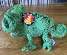 Disney Tangled Pascal Chameleon Soft Toy Plush Disneyland Resort Authentic Tag