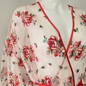 Victoria&rsquo;s Secret Embroidered Rose Floral Sheer White Robe M/L Lingerie Cover Up