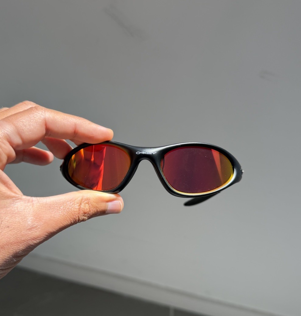Oakley Minute Black/Red 1.0 Redux Prizm Mens Sunglasses Y2K
