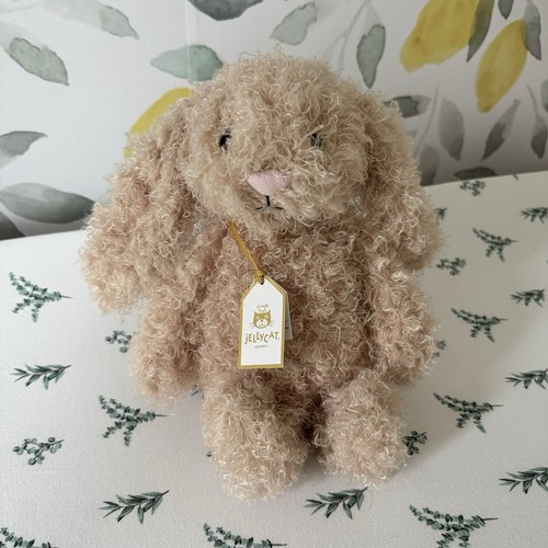 Jellycat Bashful Luxe Curly Bunny Medium NWT!! Not Yet Released In US!
