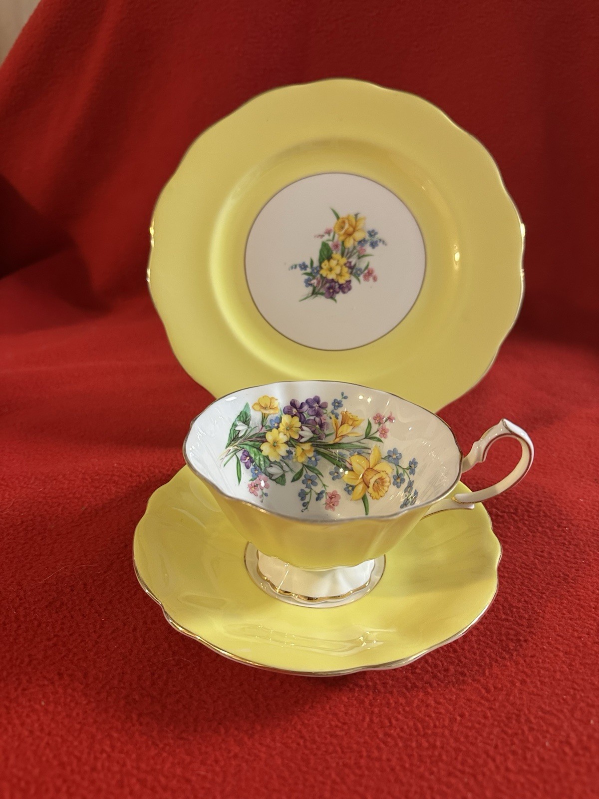 Vtg Trio Queen Anne Bone China England Yellow Flora Cup, Saucer, Dessert Plate  