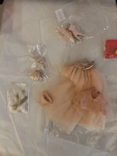 IT, NuFace, En Pointe Violaine Outfit, Obsession Convention. Mint.