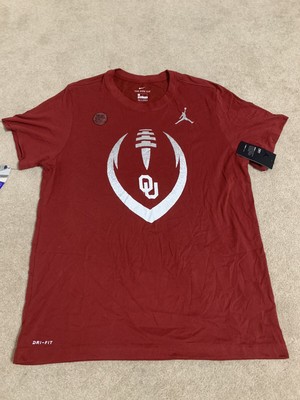 slim fit t shirt meaning