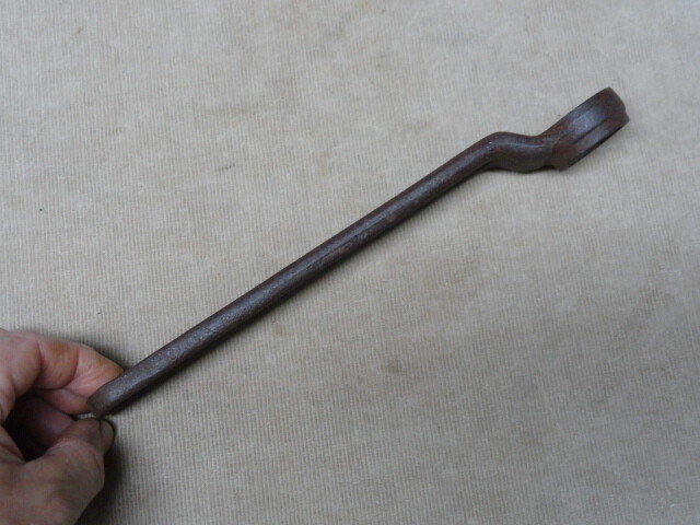 Picture 3 of 9