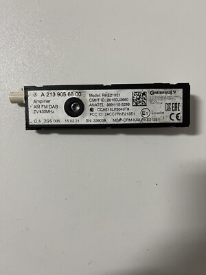 Mercedes Original Antennenverstärker AM FM DAB Digital Radio A2139056800
