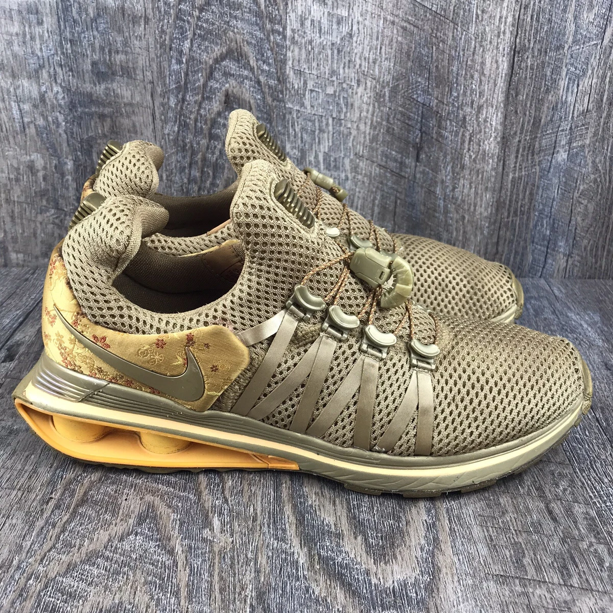 Nike Shox Gravity Metallic Gold Women s AQ8554 700 Sz 8.5 Athletic