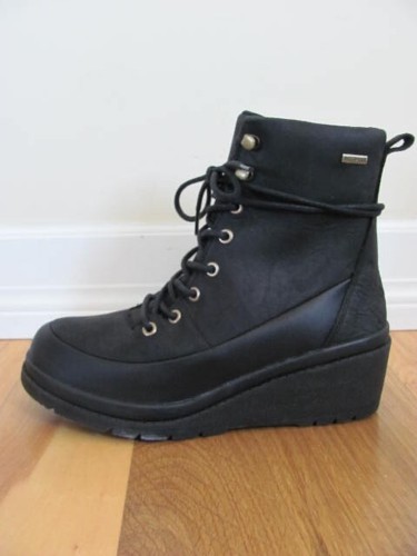 The Original Muck Boot Liberty Waterproof Black Leather Wedge Ankle Women's 7M - Picture 8 of 13