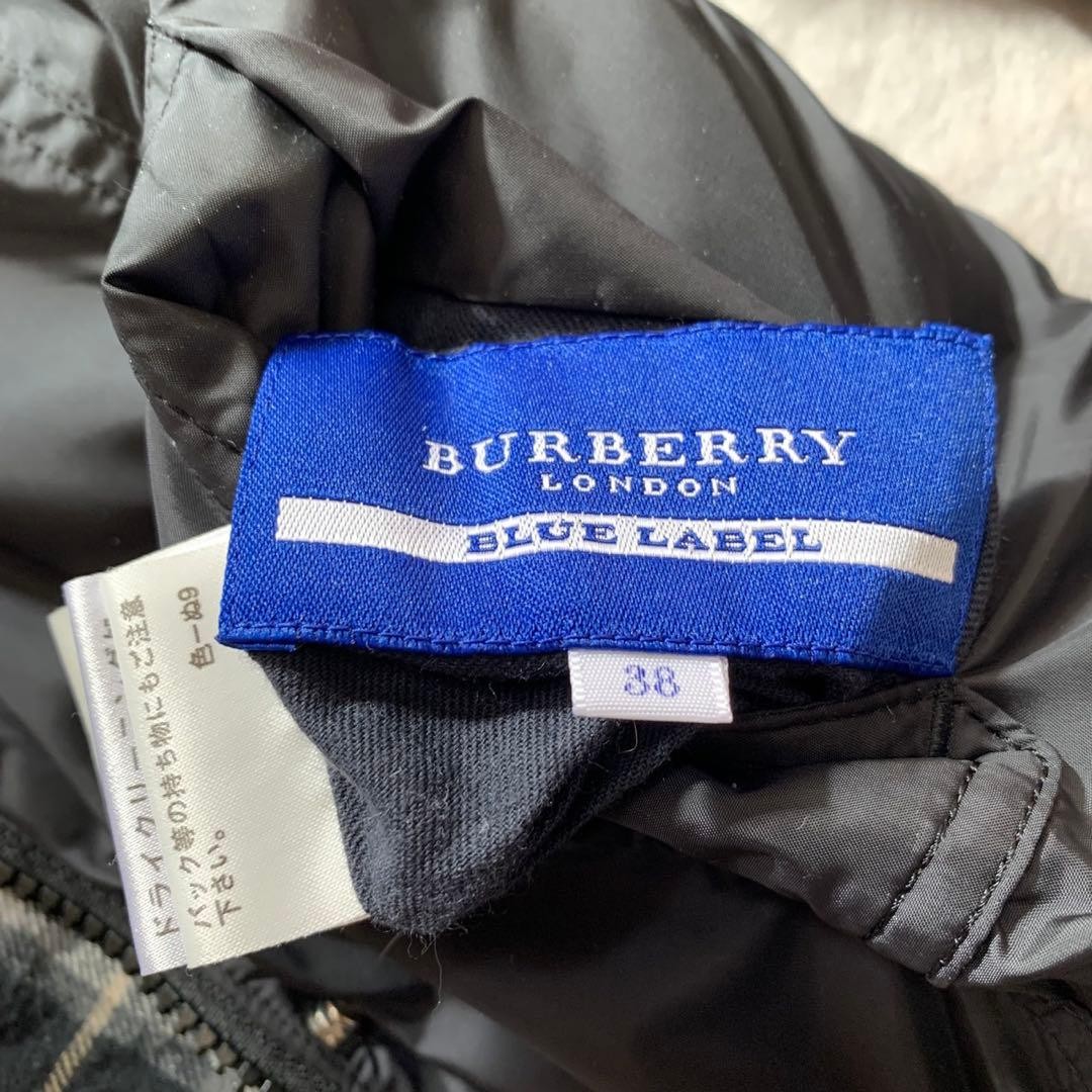BURBERRY Blue Label reversible padding Jacket Blo… - image 15