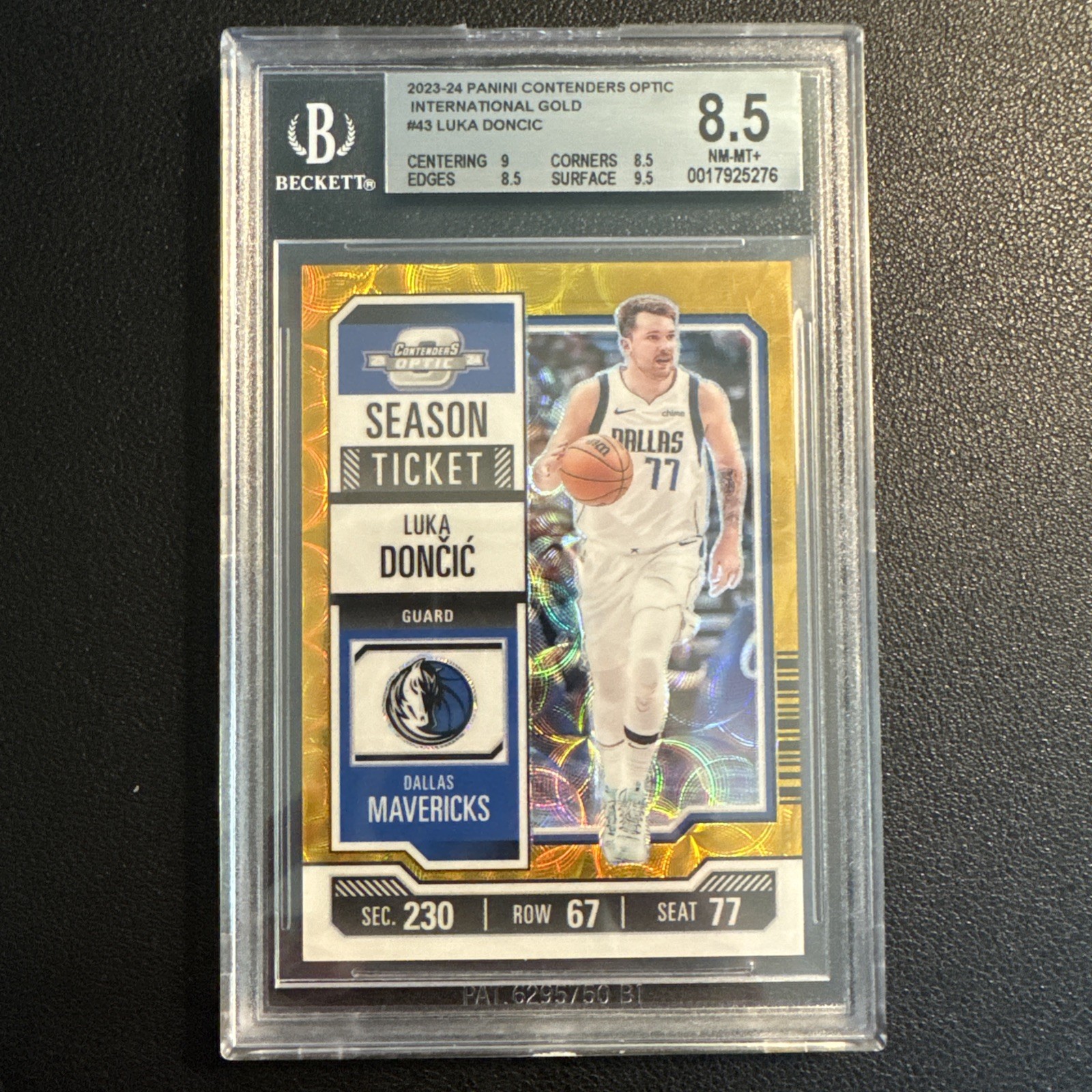 2023-24 Panini Contenders Optic Luka Doncic #43 Gold Scope Season Ticket /10