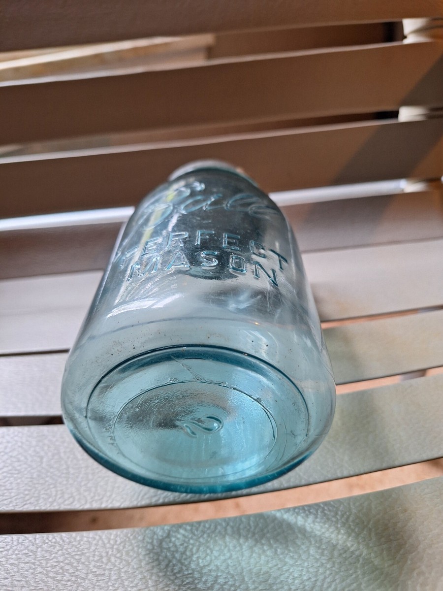 VERY RARE Vintage LIGHT BLUE aqua BALL Perfect #2 Mason Jar 1910