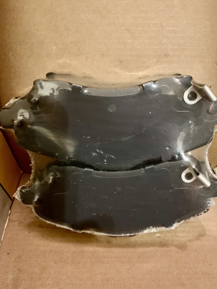 New Brakebest Select Ceramic Front Pads SC1273  Dodge Chrysler Jeep Volkswagen - Image 3 of 4