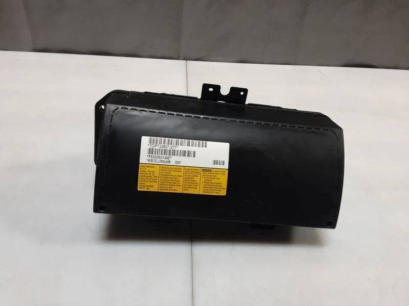 Jeep TJ Wrangler OEM Passenger Side Dash Air Bag 52029314AE 2005 2006 50517 Foto 2 de 4