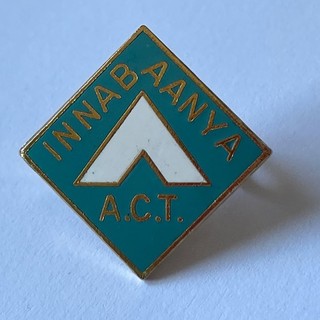 Vintage Australia Capital Territory Girl Guides Innabanya Campsite Hat Badge.