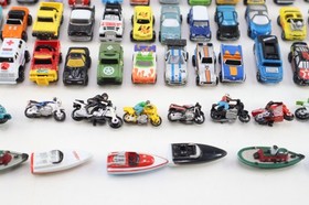 HUGE Lot Of 240+ Vtg Micro Machines Road Champ Cars Motorcycles Boats Trucks