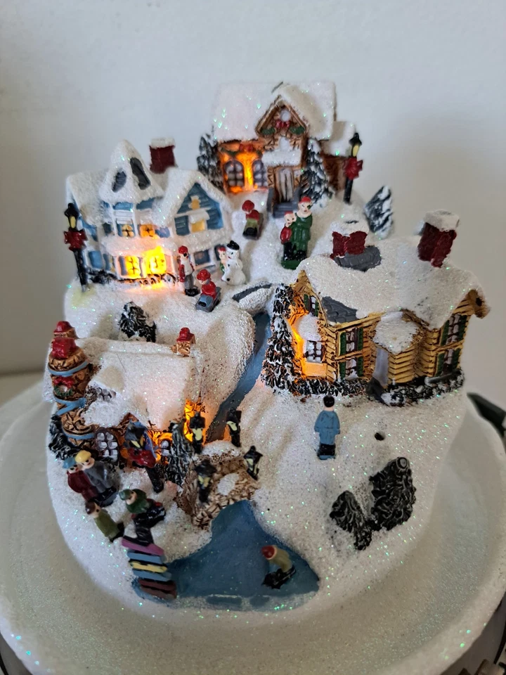 Thomas Kinkade Masterpiece Edition White Christmas Village Moving Train Light Up - Image 2 of 4