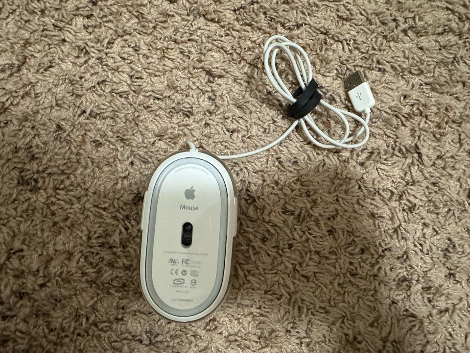 Apple M7697ZM Optical Mouse USB Clear plastic - Image 2 of 2