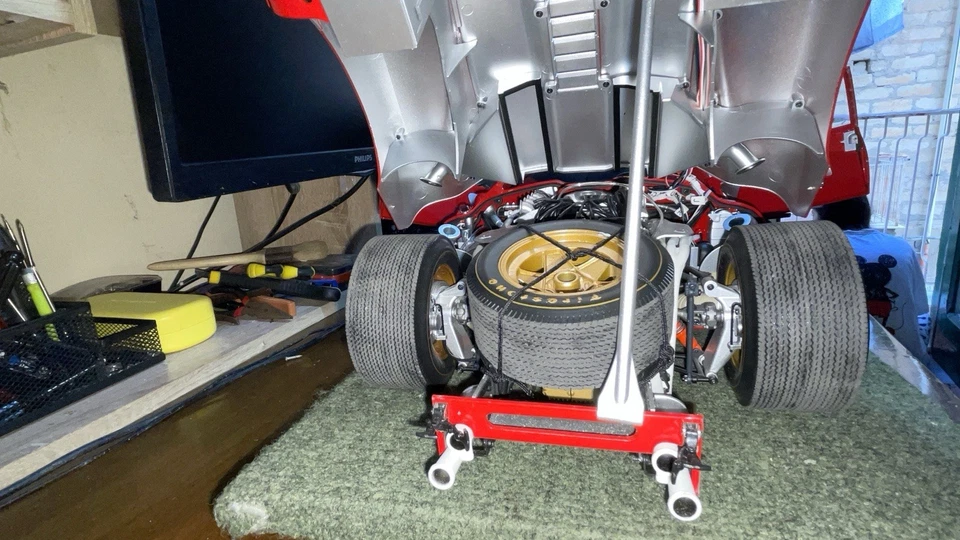 Salve, Vendo Ferrari 330p, 1/8, Modifiche L’ed Bianchi, Alimentazione Elettrica - Immagine 4 di 4