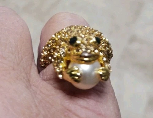 Frog Holding A Pearl Statement/fashion Ring 7 3/4