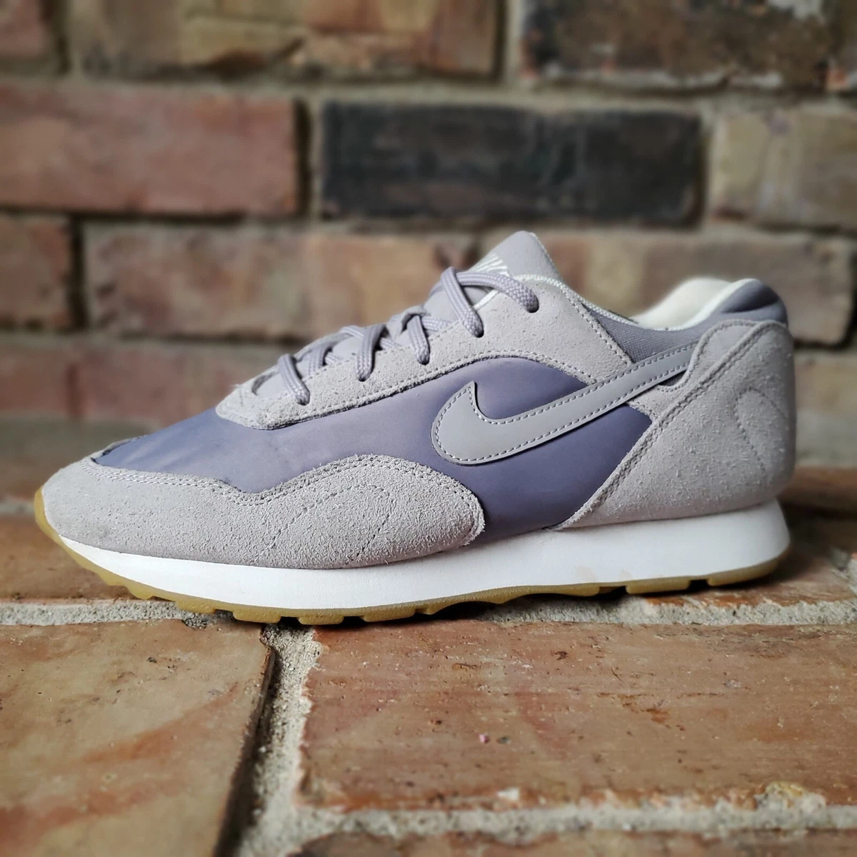 Nike Grey Athletic Sneakers A01069-005 8.5 | eBay